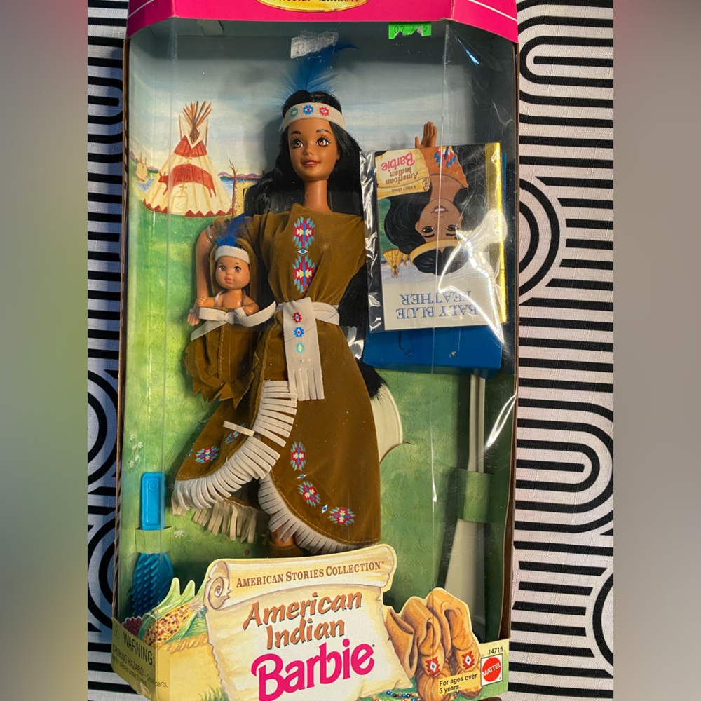 Mattel American Indian Barbie Doll   Vintage. NRFB. American Stories Collection